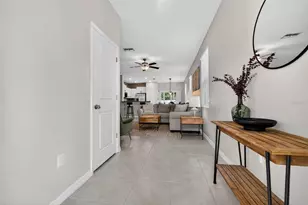 10432 Shady Preserve Dr, Riverview, FL 33578 - Photo 2