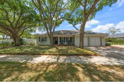 500 Ponce De Leon Boulevard, Belleair, FL 33756 - Photo 1