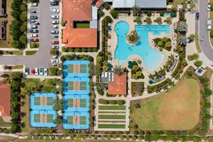 17538 Holly Wl Ave, Wimauma, FL 33598 - Photo 32