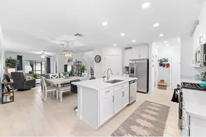 17538 Holly Well Avenue, Wimauma, FL 33598 - Photo 6