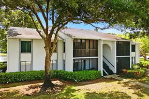 1135 Pine Ridge Cir W, Tarpon Springs, FL 34688 - Photo 42