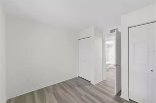 1135 Pine Ridge Cir W, Tarpon Springs, FL 34688 - Photo 32