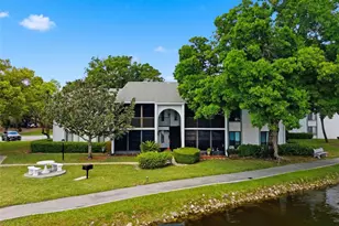 1135 Pine Ridge Cir W, Tarpon Springs, FL 34688 - Photo 1