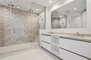 400 Central Ave, Saint Petersburg, FL 33701 - Photo 26