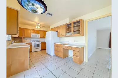 2028 Imperial Way, Clearwater, FL 33764 - Photo 10