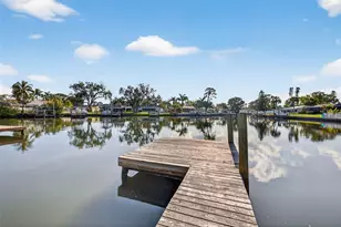 4790 Venetian Blvd NE, Saint Petersburg, FL 33703 - Photo 32