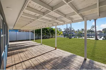 4790 Venetian Boulevard NE, Saint Petersburg, FL 33703 - Photo 28