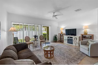 20470 Needletree Drive, Tampa, FL 33647 - Photo 12