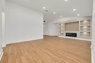 4071 Salerno Ave, Spring Hill, FL 34609 - Photo 2