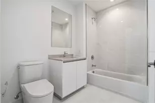 400 Central Ave, Saint Petersburg, FL 33701 - Photo 16