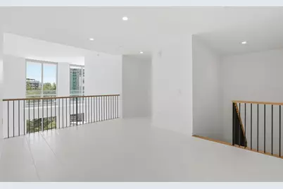400 Central Avenue #301, Saint Petersburg, FL 33701 - Photo 18