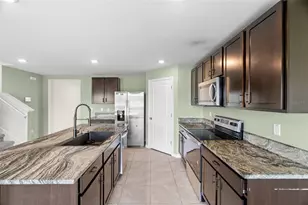 2818 Gumbo Limbo Dr, Wimauma, FL 33598 - Photo 12