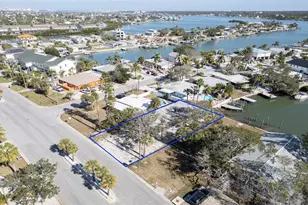 717 E Gulf Blvd, Indian Rocks Beach, FL 33785 - Photo 18