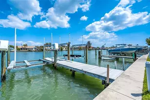 325 Island Way, Clearwater Beach, FL 33767 - Photo 20