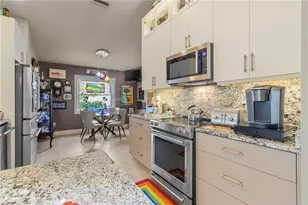 70 Center Oak Cir, Spring Hill, FL 34609 - Photo 28