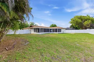 2309 Pin Oak Ln E, Clearwater, FL 33759 - Photo 42