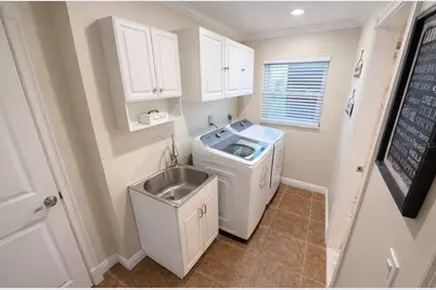 7051 Lexington Cir, Brooksville, FL 34602 - Photo 24