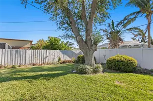 6931 Grande Vista Way S, Saint Petersburg, FL 33707 - Photo 32