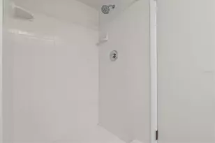 225 Country Club Dr, Largo, FL 33771 - Photo 38