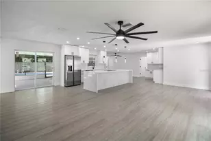 11492 93rd St, Largo, FL 33773 - Photo 6