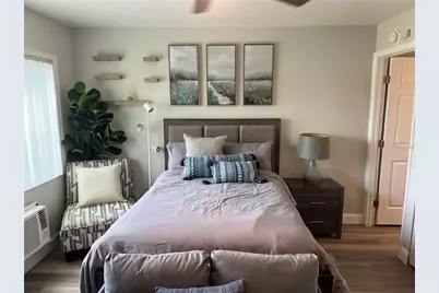 4141 Dolphin Drive #4141, Tampa, FL 33617 - Photo 4