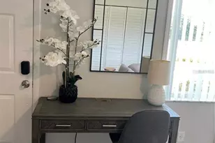 4141 Dolphin Dr, Tampa, FL 33617 - Photo 16