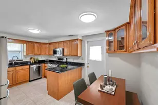 8074 37th Ave N, Saint Petersburg, FL 33710 - Photo 8