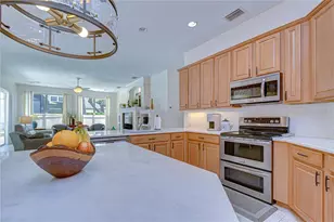 5725 Eaglemount Cir, Lithia, FL 33547 - Photo 12