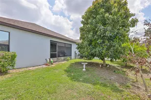 10806 Whitecap Dr, Riverview, FL 33579 - Photo 38