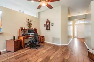 13221 Evening Sunset Ln, Riverview, FL 33579 - Photo 6