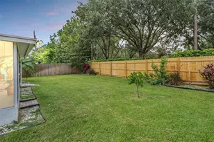 13221 Evening Sunset Ln, Riverview, FL 33579 - Photo 28