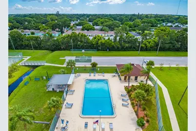 9992 86th Street, Seminole, FL 33777 - Photo 46