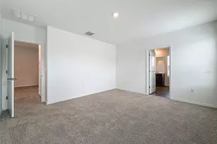 35541 Kinsey Pt, Zephyrhills, FL 33541 - Photo 32