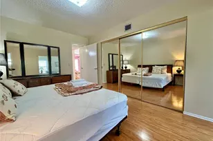 2256 Philippine Dr, Clearwater, FL 33763 - Photo 18