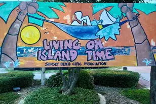 11315 3rd St E, Treasure Island, FL 33706 - Photo 26