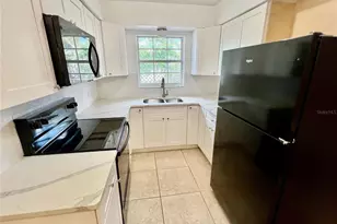 11315 3rd St E, Treasure Island, FL 33706 - Photo 6