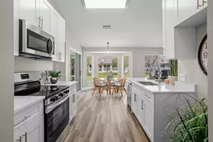 1046 Almondwood Dr, Trinity, FL 34655 - Photo 16