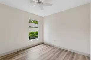 1311 Wyndham Lakes Dr, Odessa, FL 33556 - Photo 42