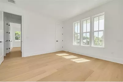 1420 14th Street N, Saint Petersburg, FL 33704 - Photo 28