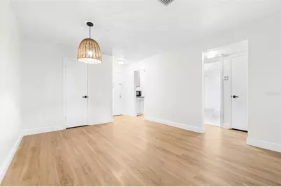 4606 W Gray Street #107, Tampa, FL 33609 - Photo 4
