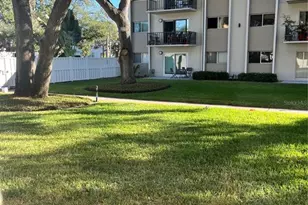 4606 W Gray St, Tampa, FL 33609 - Photo 16