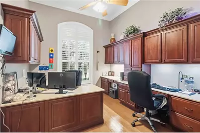 15108 Kestrelglen Way, Lithia, FL 33547 - Photo 18