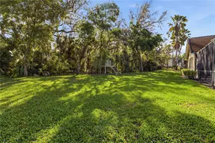 15108 Kestrelglen Way, Lithia, FL 33547 - Photo 4