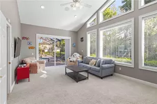 15108 Kestrelglen Way, Lithia, FL 33547 - Photo 20
