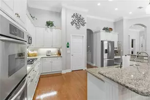 15108 Kestrelglen Way, Lithia, FL 33547 - Photo 14