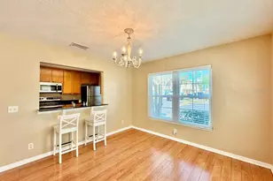 160 Coquina Bay Drive, Saint Petersburg, FL 33705 - Photo 10