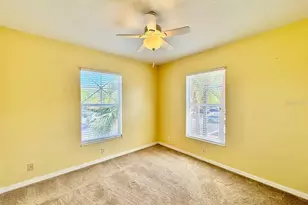 160 Coquina Bay Drive, Saint Petersburg, FL 33705 - Photo 20