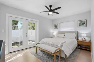 4043 Shore Acres Blvd NE, Saint Petersburg, FL 33703 - Photo 4