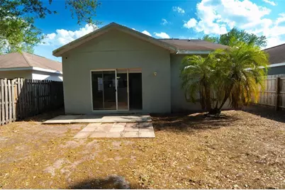 7457 Oxford Garden Circle, Apollo Beach, FL 33572 - Photo 32