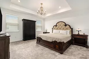 1105 Lady Gouldian Ct, Tampa, FL 33613 - Photo 2